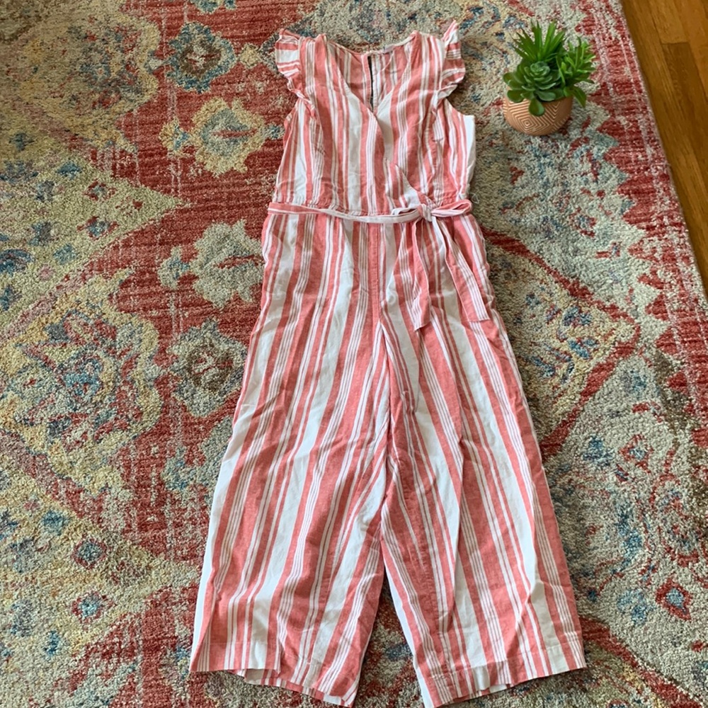 Old Navy ankle length jumper- Medium